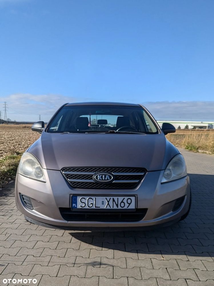 Kia Ceed - 2