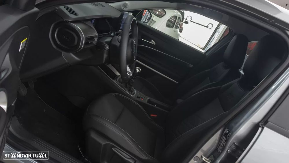 Jeep Avenger 1.2 GSE T3 Altitude - 16