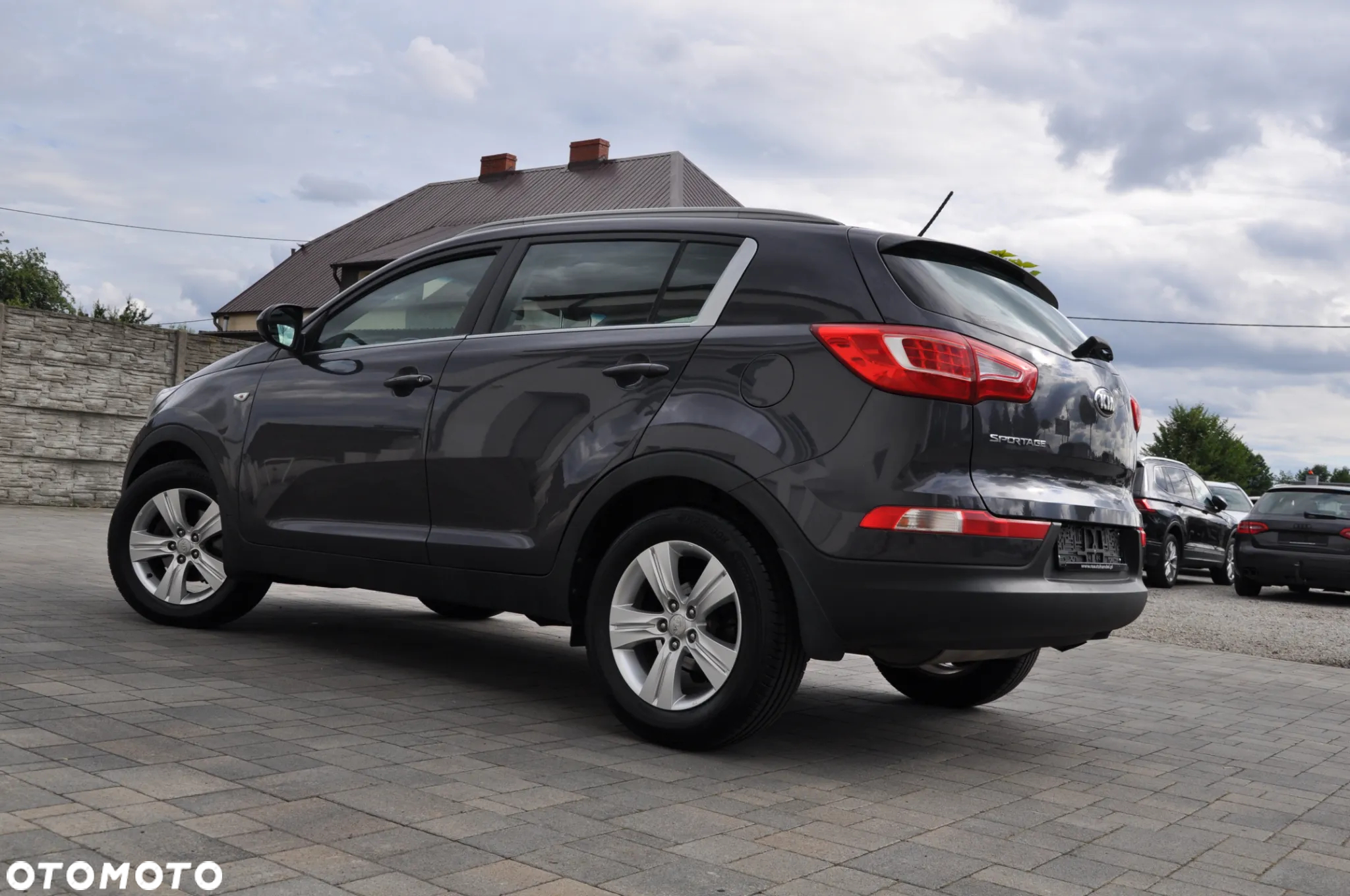 Kia Sportage - 10