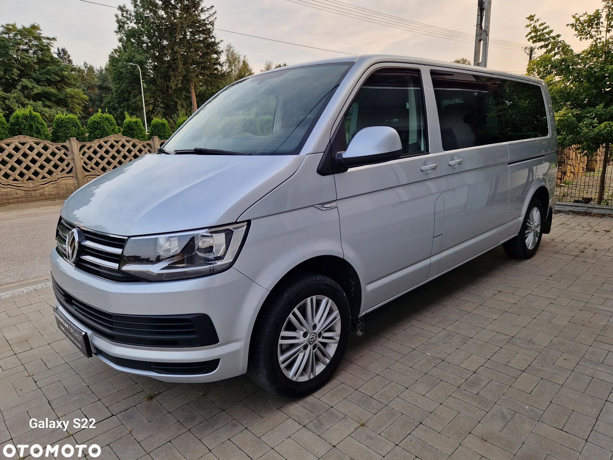 Volkswagen Caravelle 2.0 BiTDI L2 Highline DSG - 1