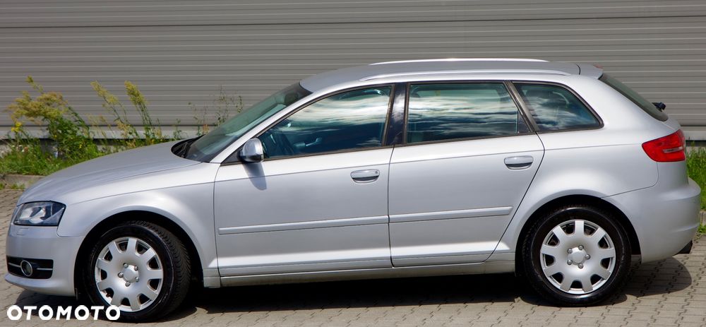 Audi A3 Sportback 2.0 TFSI Attraction - 11