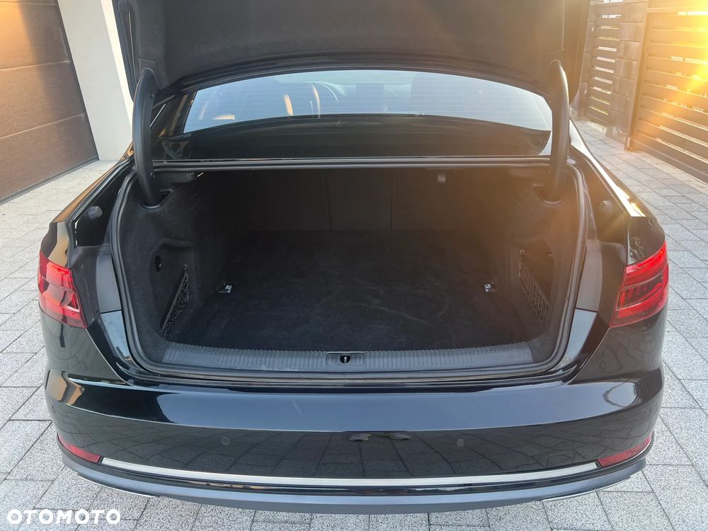 Audi A4 Limousine 2.0 TFSI quattro S tronic design - 22