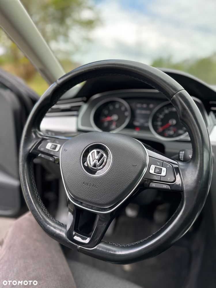 Volkswagen Passat 1.4 TSI BMT ACT Comfortline - 23