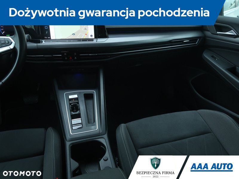 Volkswagen Golf - 9