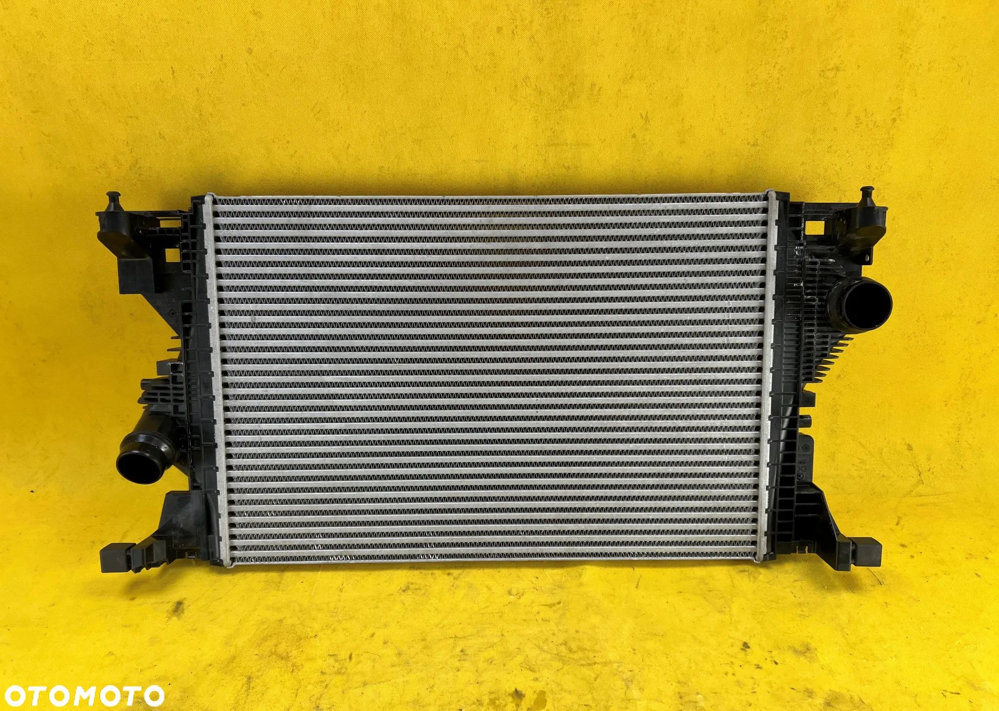 CHŁODNICA POWIETRZA INTERCOOLER MERCEDES  B-KLASA A2475000100 ORYGINAŁ - 1