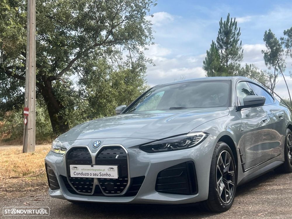 BMW i4 eDrive40 Edição Desportiva M - 53
