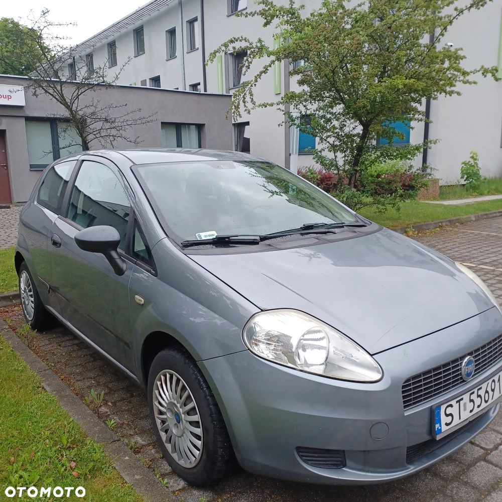 Fiat Grande Punto - 2