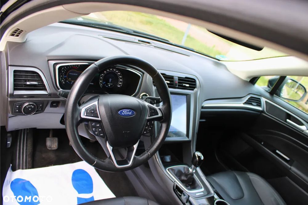 Ford Mondeo 2.0 TDCi Titanium - 18