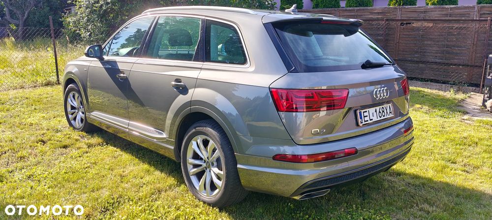 Audi Q7 - 3