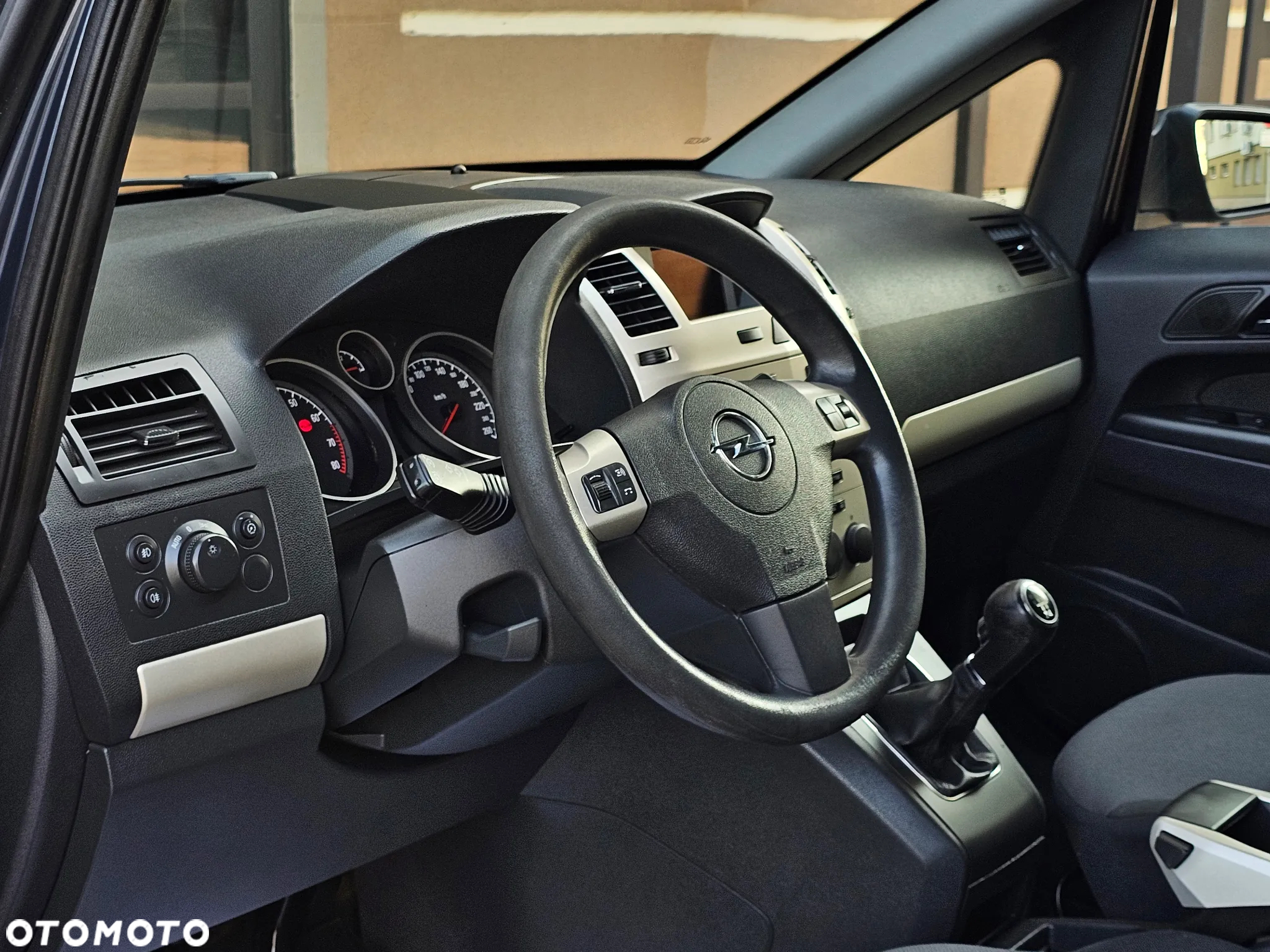 Opel Zafira 1.8 Active - 6