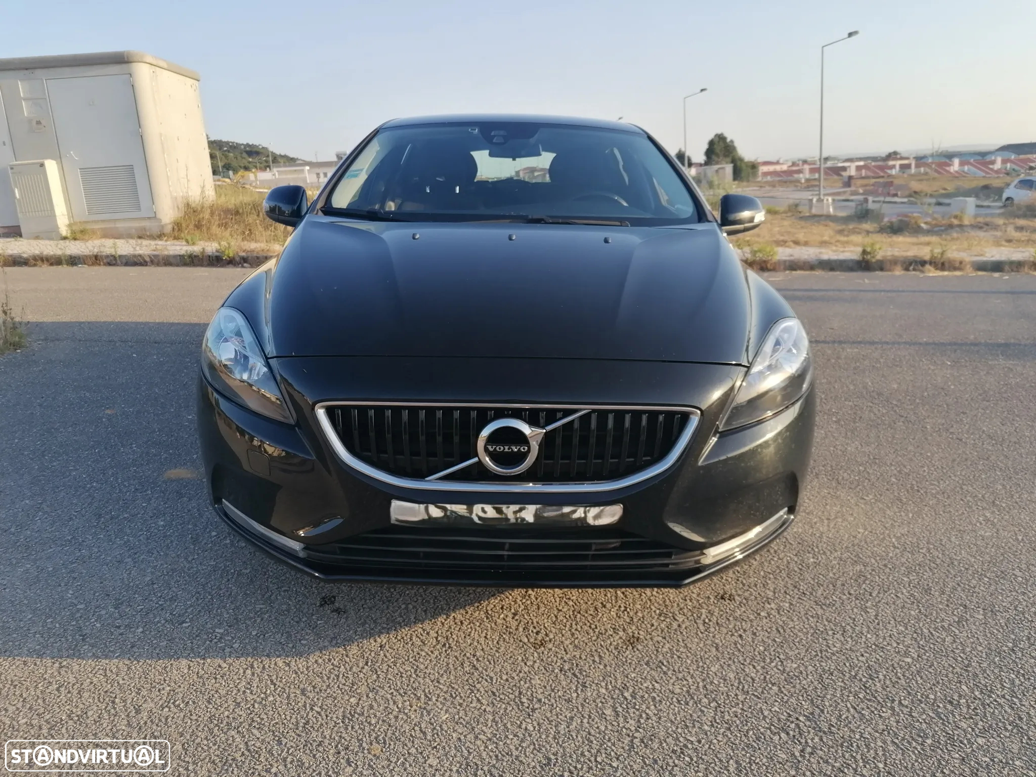 Volvo V40 2.0 D2 Kinetic - 5