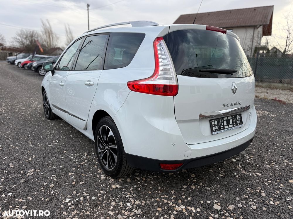 Renault Grand Scenic ENERGY dCi 130 BOSE EDITION - 9