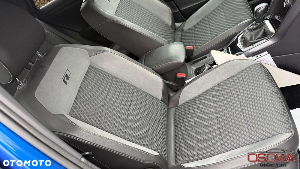 Volkswagen T-Roc - 18