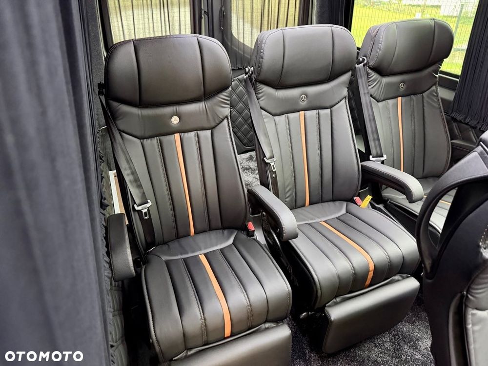 Mercedes-Benz Sprinter - 24