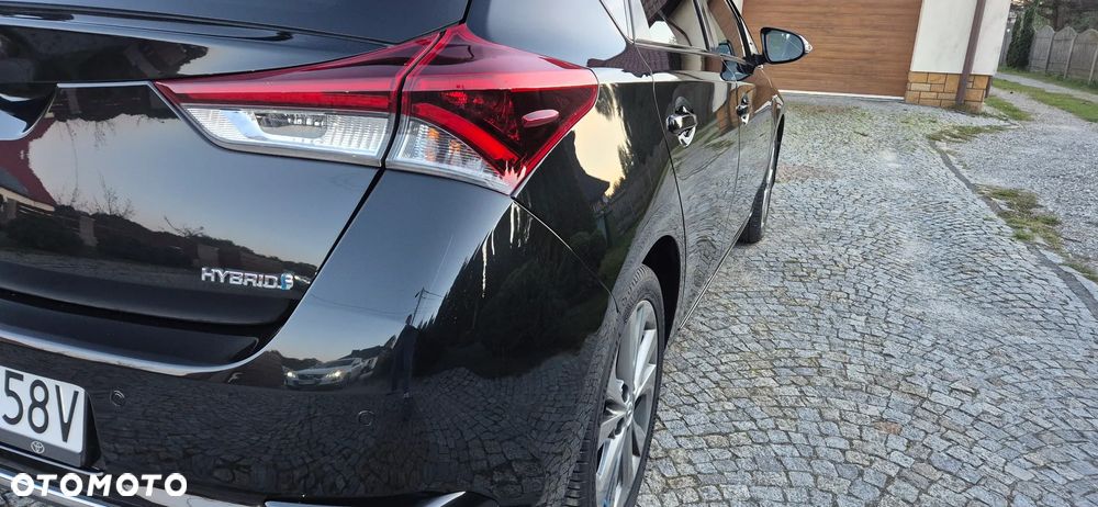 Toyota Auris - 11