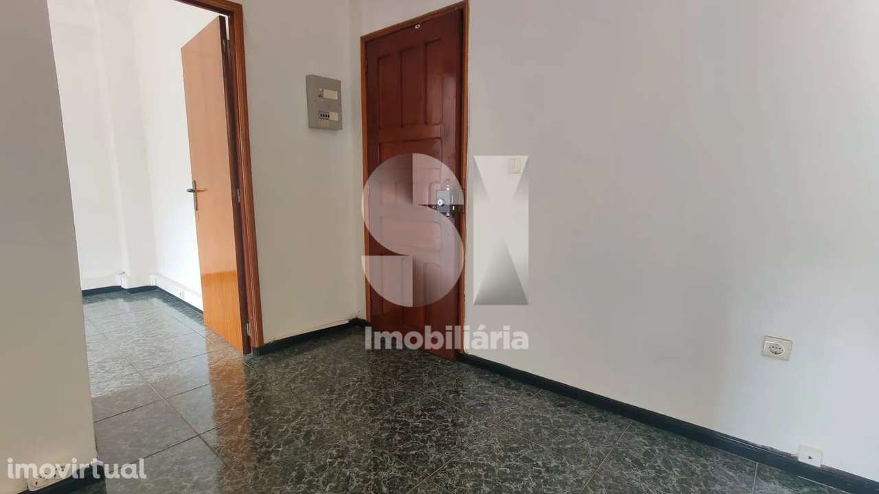 Escritório no Centro Histórico de Braga com parque privativo! - Grande imagem: 5/12