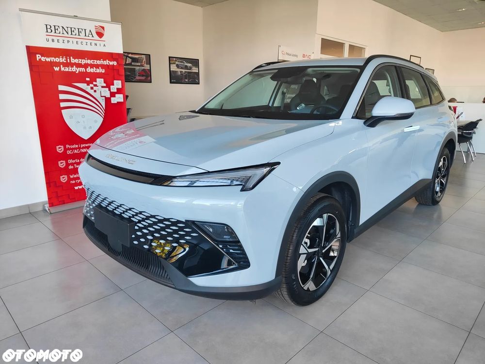 BAIC 5 - 5