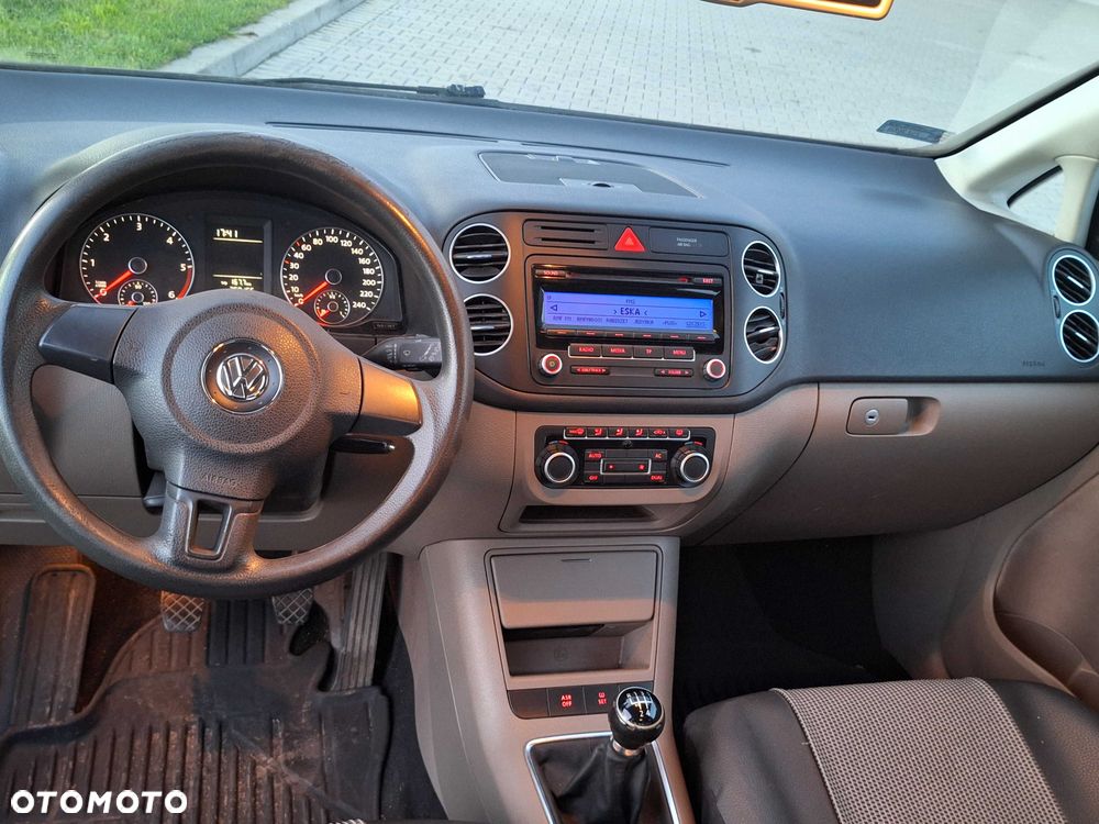 Volkswagen Golf Plus - 8