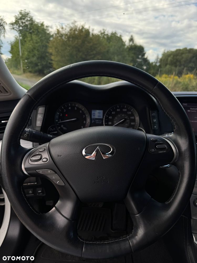 Infiniti Q70 3.7 S Premium - 23