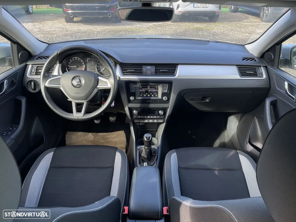 Skoda Rapid Spaceback 1.4 TDi Ambition - 9