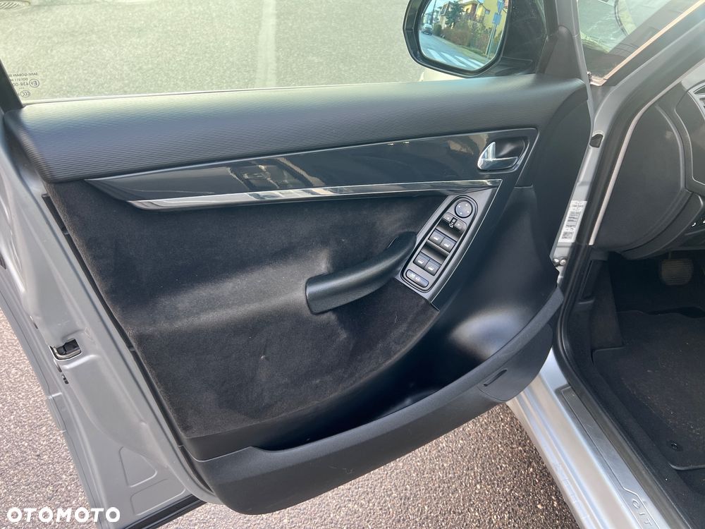 Citroën C4 Picasso 2.0 HDi FAP EGS6 Exclusive - 6