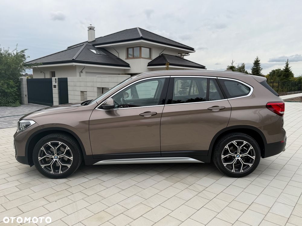 BMW X1 sDrive18i xLine - 2