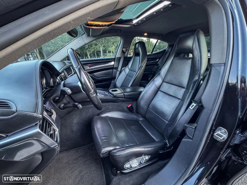 Porsche Panamera 3.0 V6 - 14