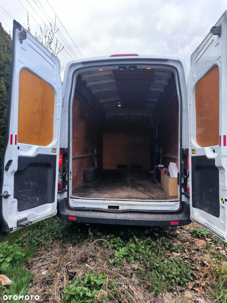 Ford Transit Jumbo - 2
