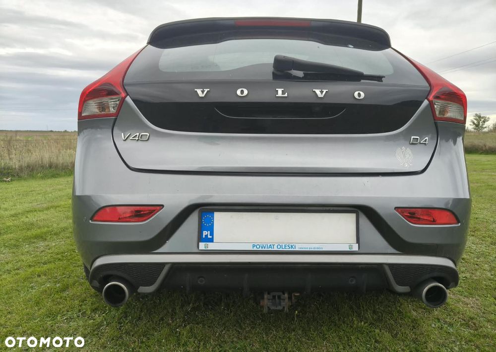 Volvo V40 D4 Drive-E R-Design Summum - 5