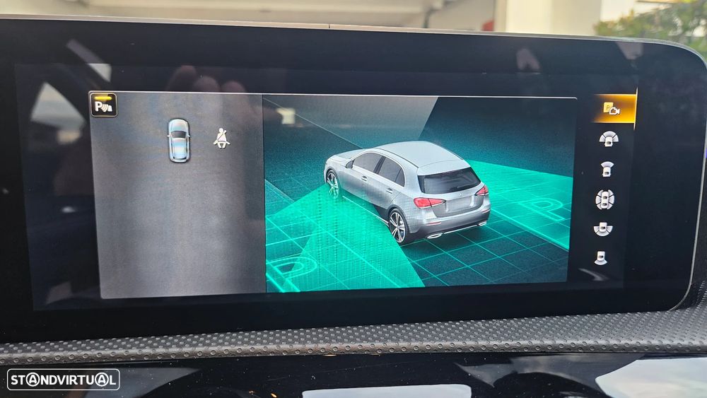 Mercedes-Benz A 180 d 7G-DCT AMG Line - 16