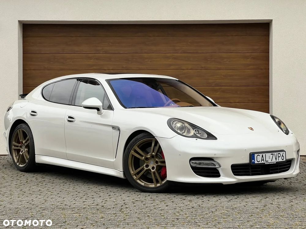 Porsche Panamera 2010 photo 3