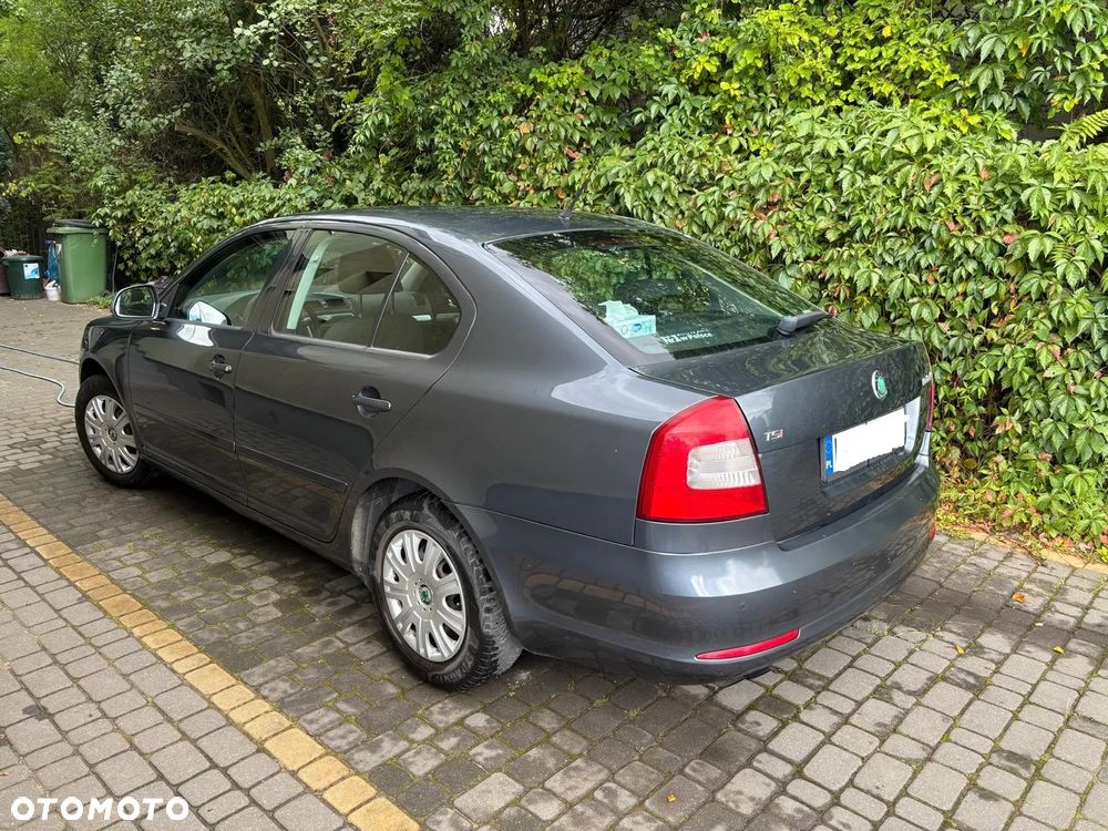 Skoda Octavia 1.8 TSI Ambiente - 5