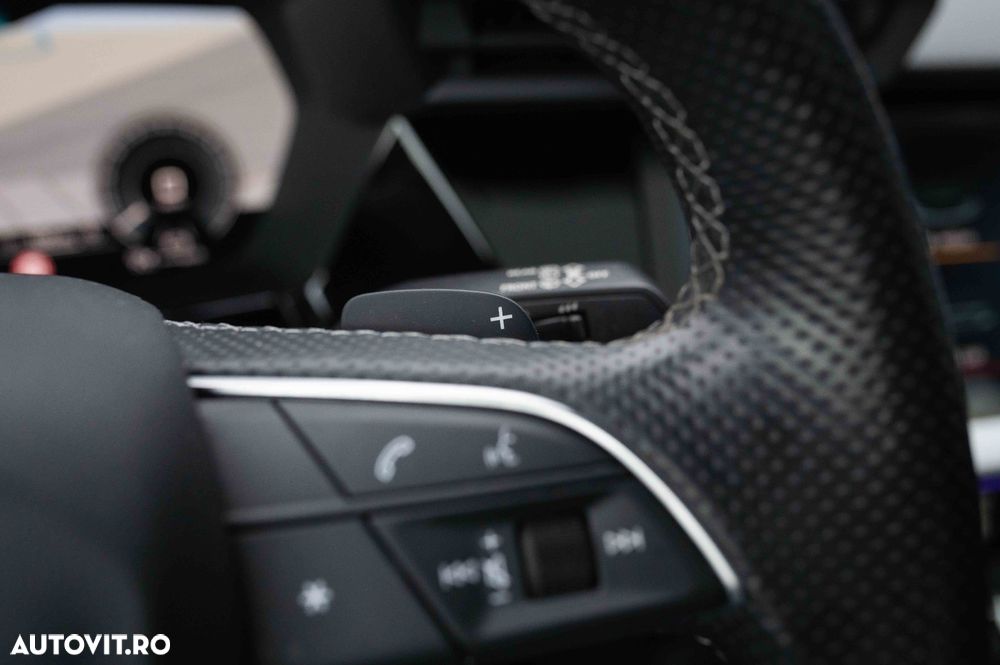 Audi A3 45 TFSIe Sportback S tronic S line - 17