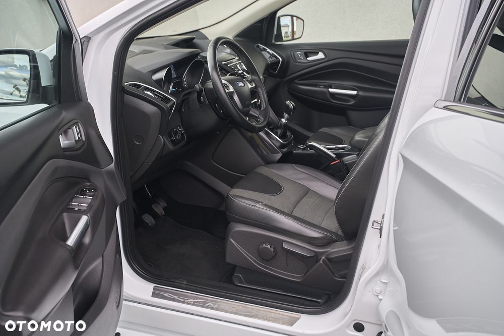 Ford Kuga 2.0 TDCi 2x4 Individual - 23