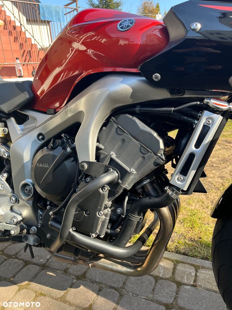 Yamaha FZ6 - 21
