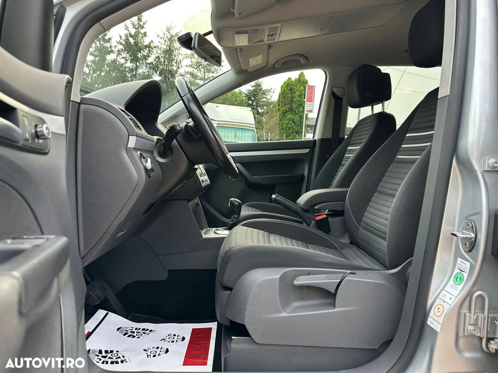 Volkswagen Touran 1.6 TDI DPF DSG Cup - 27