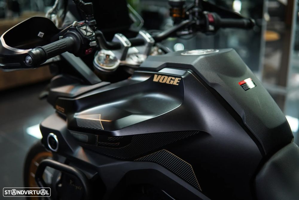 Voge 900DSX BLACK KNIGTH - 18