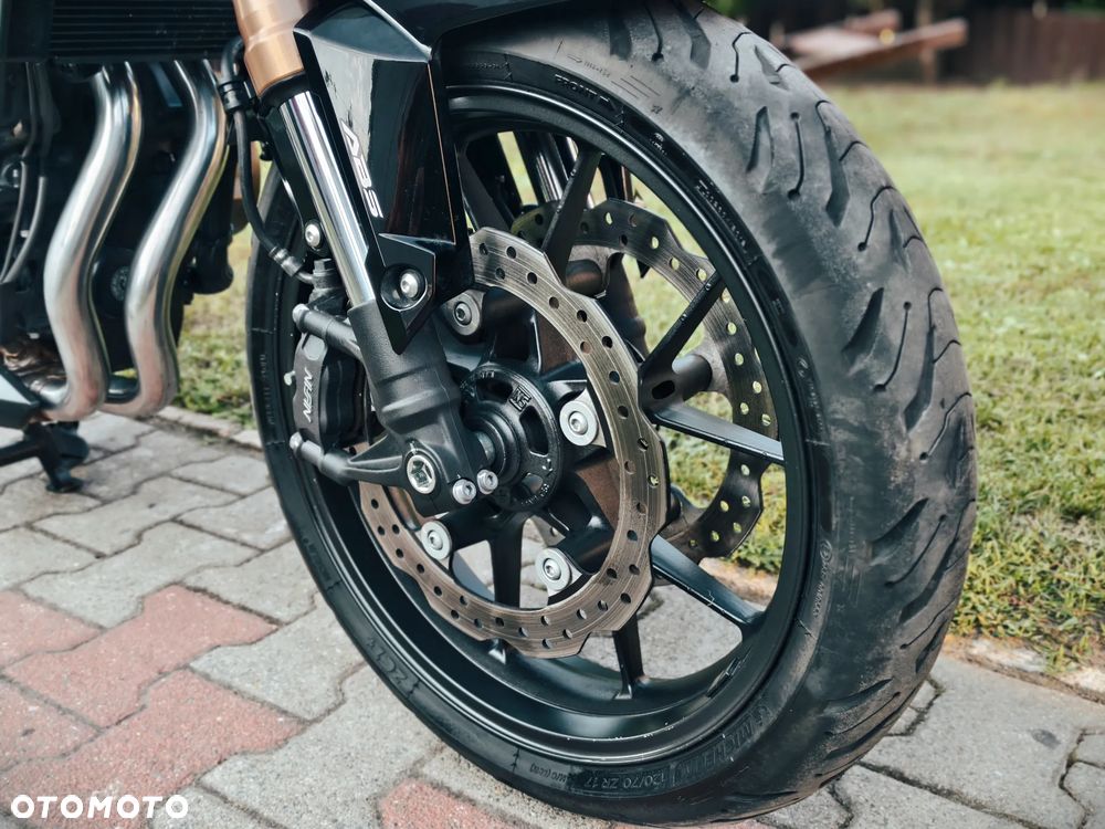 Honda CB - 13