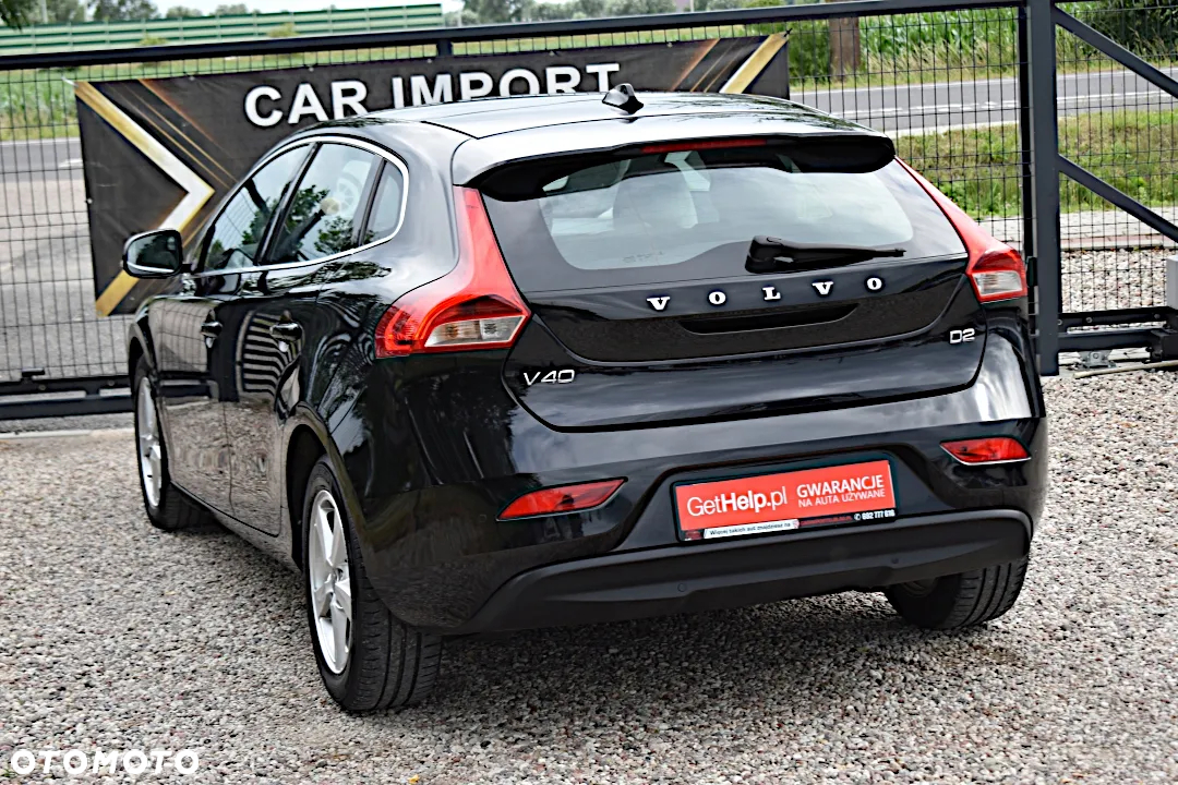 Volvo V40 D2 Momentum - 12