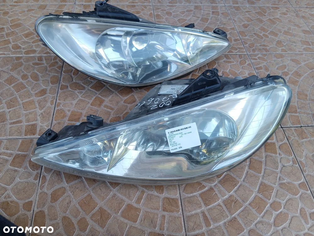PEUGEOT 206 CC lampa przód przednia LIFT
