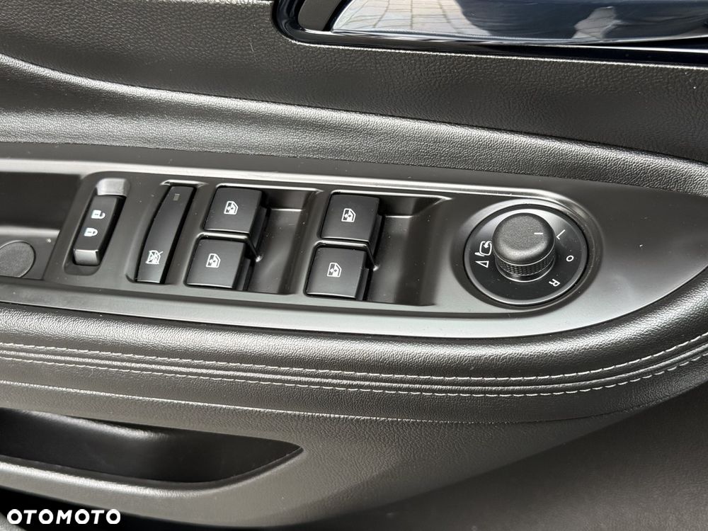 Opel Mokka X - 23