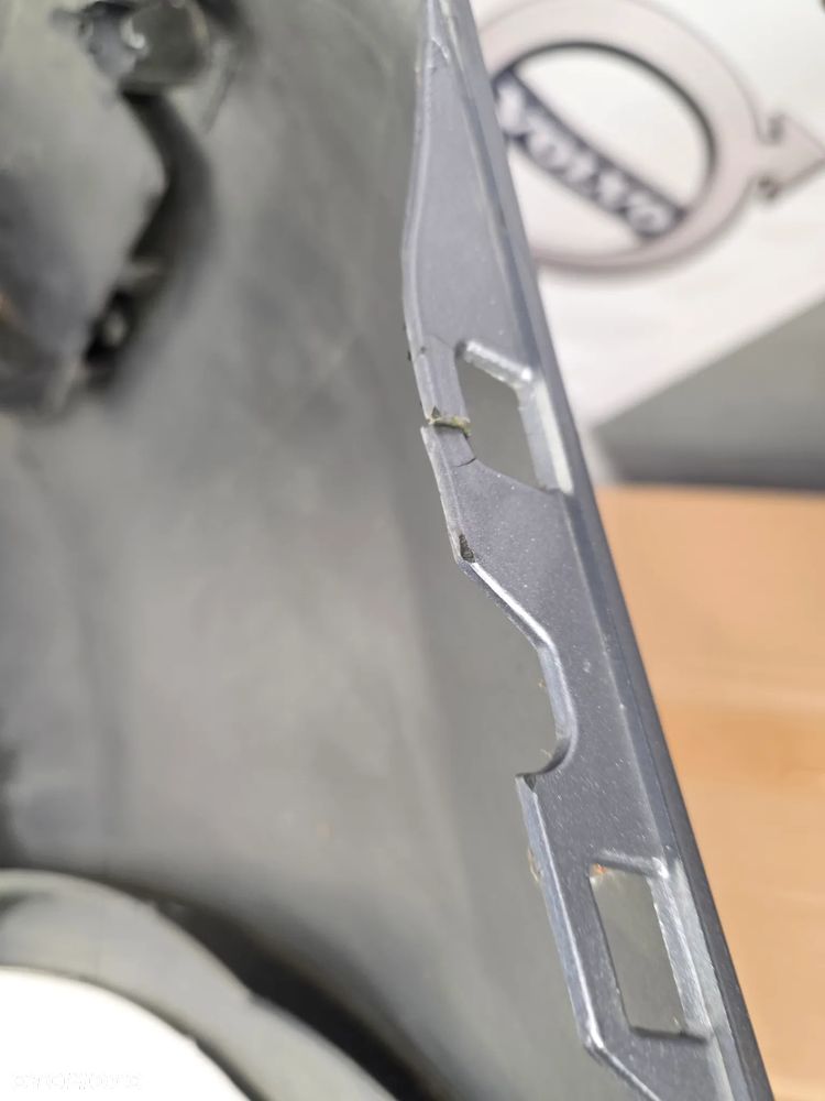 BMW E60 / E61 03-06 ZDERZAK PRZEDNI PRZÓD NA SPRYSKI + 4xPDC , NR 5111703369 / 703369 , NR AUKCJI NZ1705 - 34