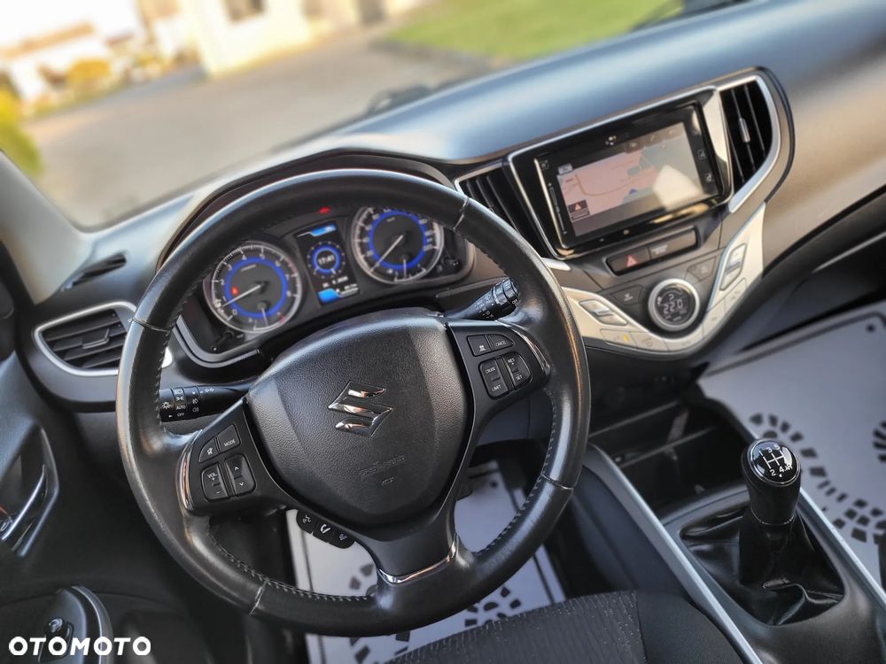 Suzuki Baleno 1.2 Premium Plus - 23