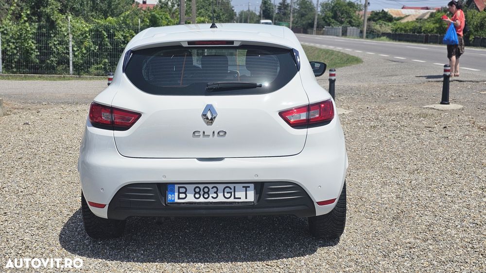 Renault Clio - 5