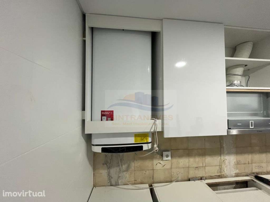 Elegância e Sofisticação em T3 Com Remodelação de Alto Nível, Suíte... - Grande imagem: 4/26