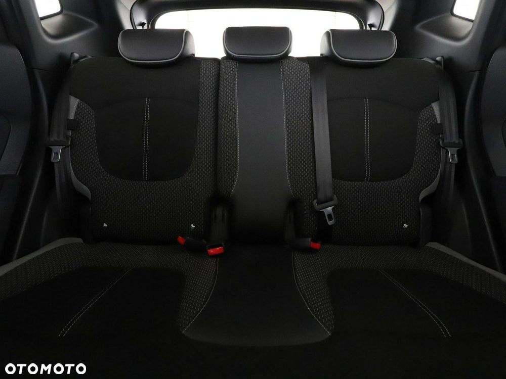 Renault Captur TCe 150 EDC GPF BOSE EDITION - 19