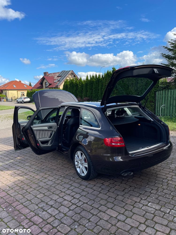 Audi A4 Avant 2.0 TDI Multitronic - 9
