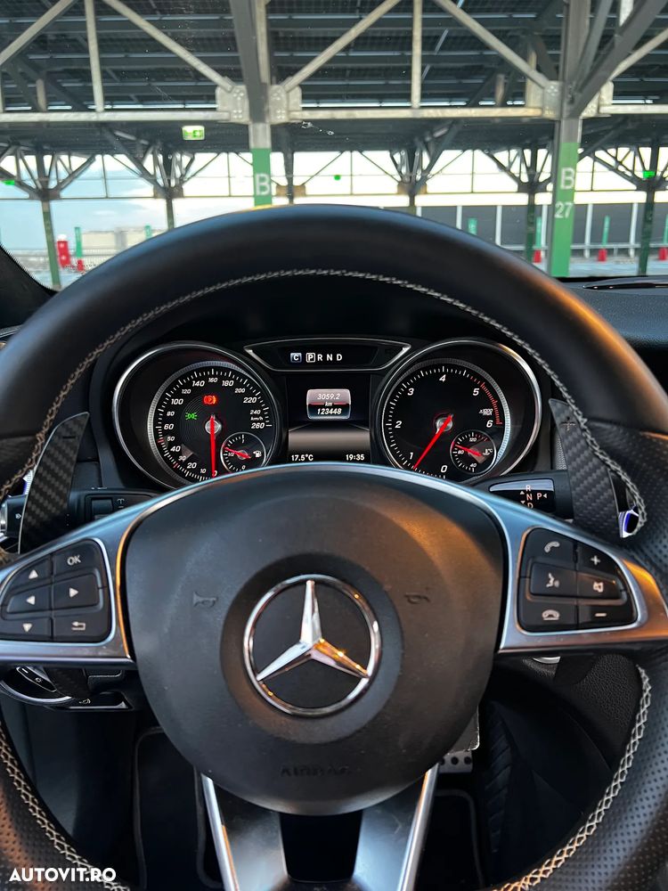 Mercedes-Benz GLA 220 d 4MATIC 7G-DCT - 19