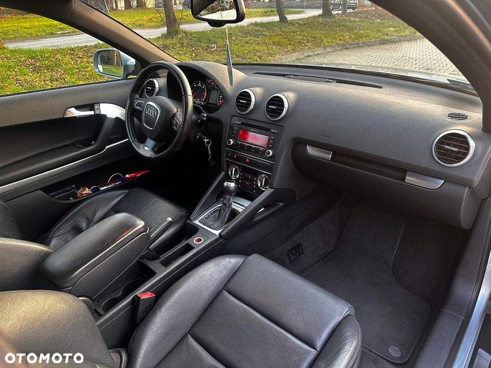 Audi A3 3-drzwiowe 2.0 TDI DPF S tronic Ambition - 12