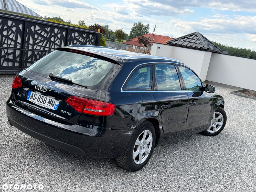 Audi A4 Avant 2.0 TDI DPF Ambiente - 14